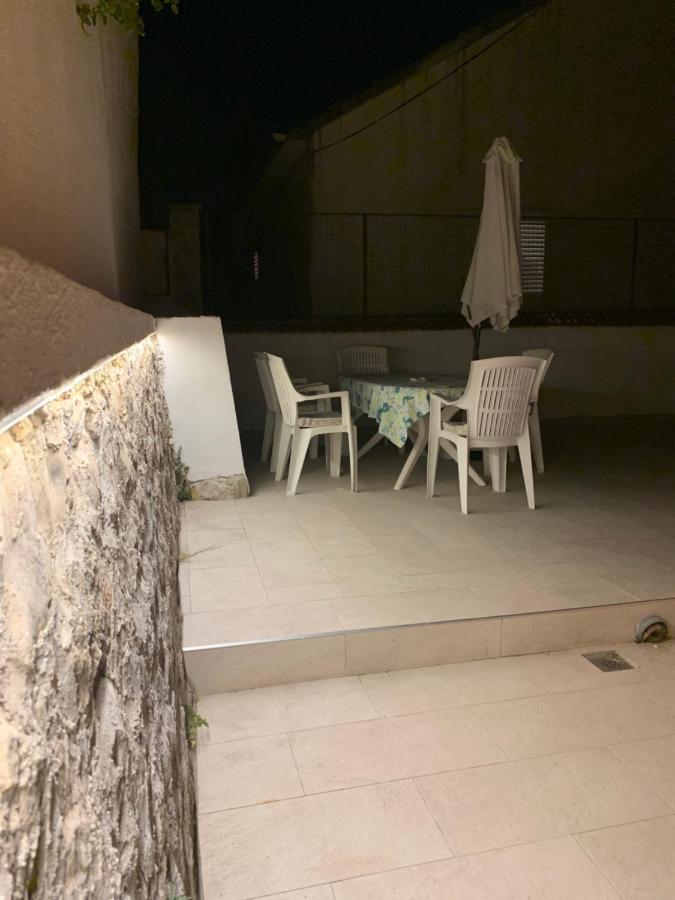 Apartment Silvana II Šibenik Eksteriør bilde
