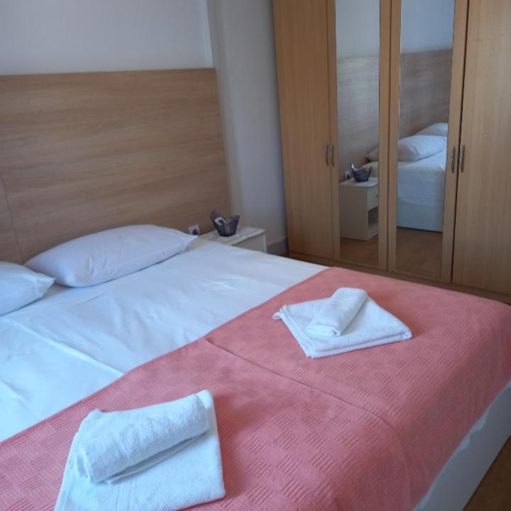 Apartment Silvana II Šibenik Eksteriør bilde