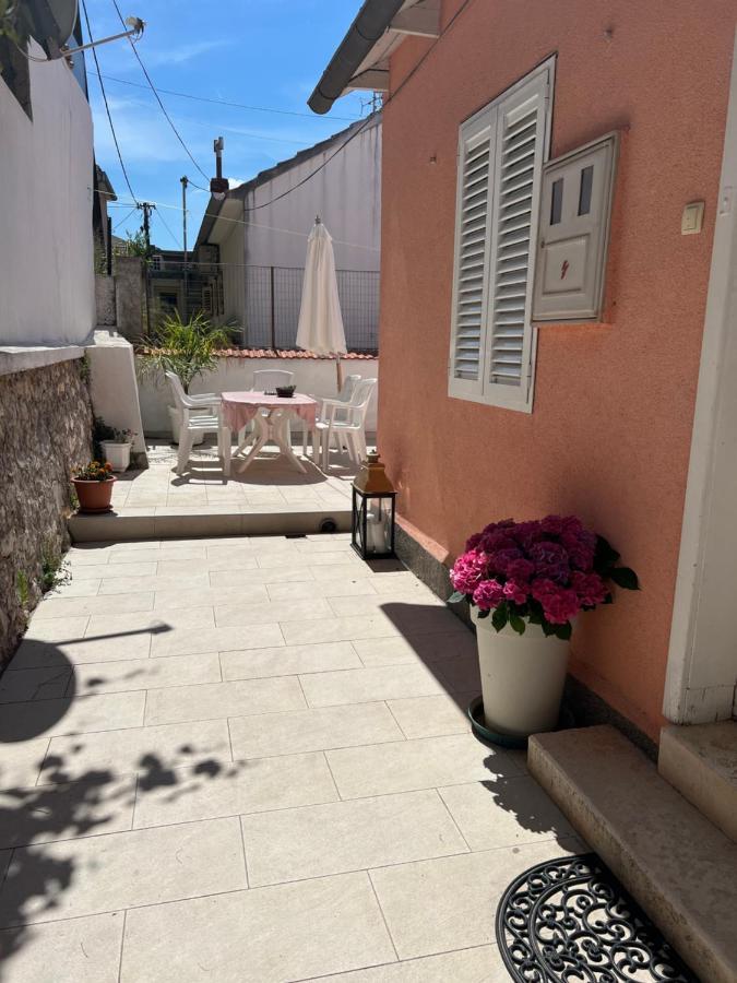 Apartment Silvana II Šibenik Eksteriør bilde